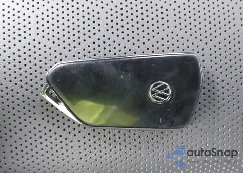 2023 Volkswagen Id.4 Pro S Plus from USA, damaged, VIN 1V2HMPE83PC016571